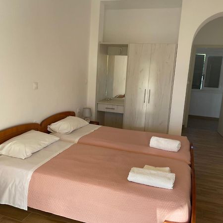 Nafsika Apartments Agios Georgios Pagon Exterior photo
