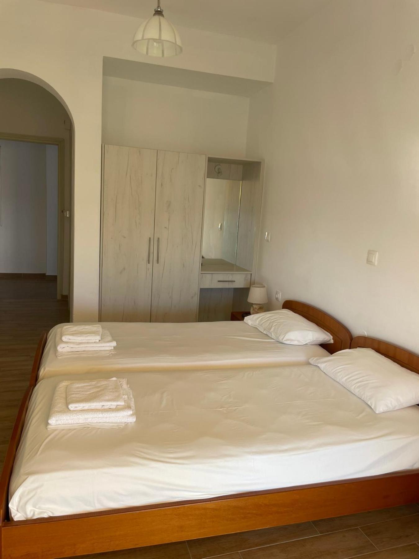 Nafsika Apartments Agios Georgios Pagon Exterior photo